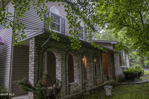 5600 Pleasant View Avenue, Altoona, PA 16602