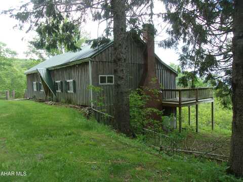 190 Rocklick Hollow Road, New Paris, PA 15554