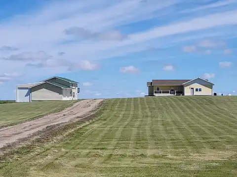 33532 104th Street, Eureka, SD 57437