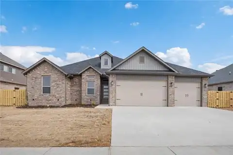 2100 Charles ST, Pea Ridge, AR 72751