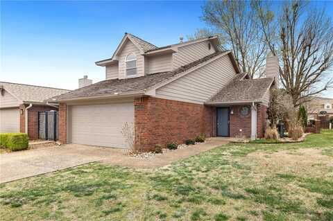 29 W La Quinta CT, Rogers, AR 72758