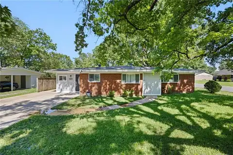 907 S Ithaca AVE, Russellville, AR 72801