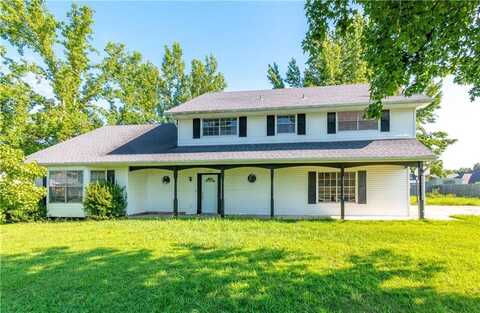 5168 Blue Orchard ST, Fayetteville, AR 72701