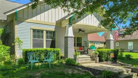 1806 Best Friend LN, Fayetteville, AR 72704
