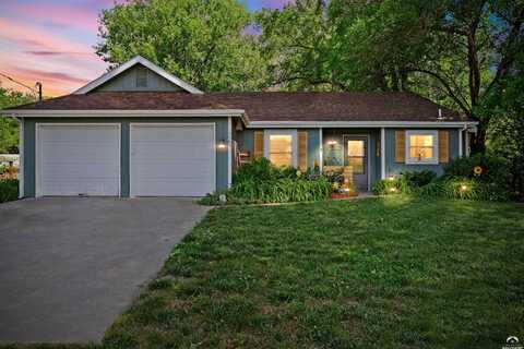 725 Lyon Street, Lawrence, KS 66044