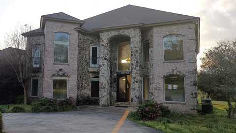 85 Bridgewater Dr, Hattiesburg, MS 39402