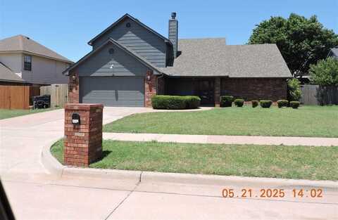 3510 NE 35th St, Lawton, OK 73507