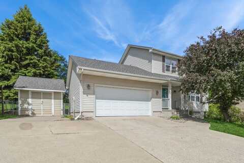 794 SE 61st Street, Pleasant Hill, IA 50327