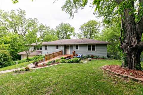 1060 NW 70th Place, Ankeny, IA 50023