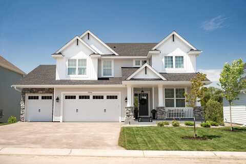 3124 Sugar Maple Dr., Chaska, MN 55318