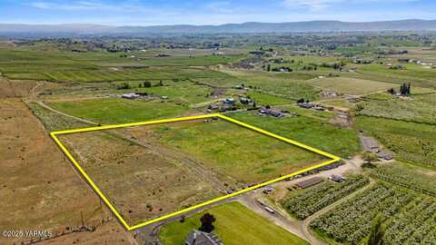 440 Yule Rd, Yakima, WA 98908