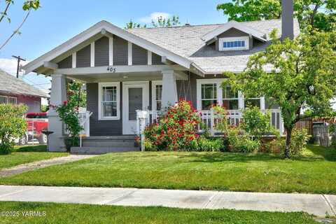 403 S 9th Ave, Yakima, WA 98902