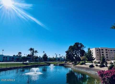 7960 E Camelback Road, Scottsdale, AZ 85251
