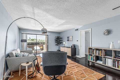 3825 E CAMELBACK Road, Phoenix, AZ 85018
