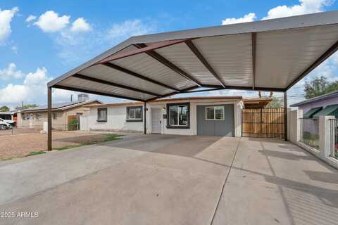 2812 W HEATHERBRAE Drive, Phoenix, AZ 85017