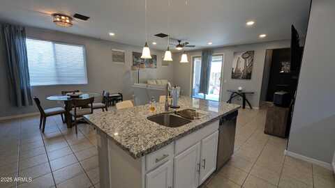 8419 S 40TH Drive, Laveen, AZ 85339