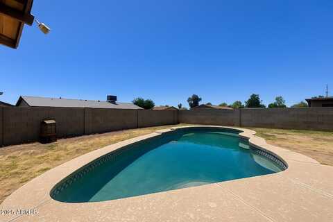 7525 W TURNEY Avenue, Phoenix, AZ 85033