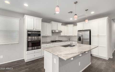 10059 E TAMERY Avenue, Mesa, AZ 85212