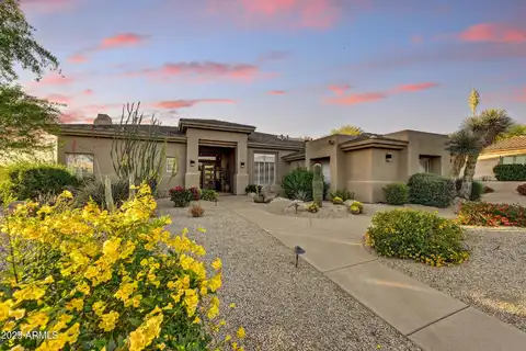 9534 E MONUMENT Drive, Scottsdale, AZ 85262
