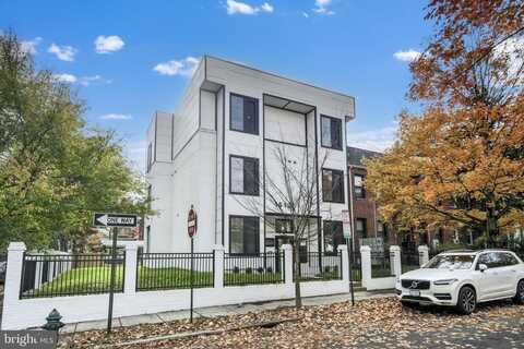 1619 Isherwood St NE #3, Washington, DC 20002
