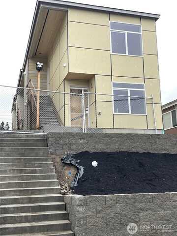2418 S I Street, Tacoma, WA 98405