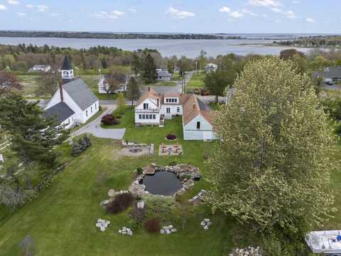 1496 Harpswell Neck Road, Harpswell, ME 04079