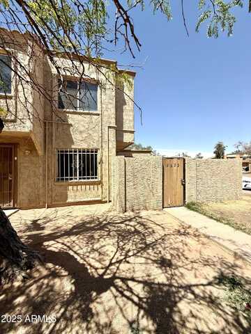 4623 E SOUTHGATE Avenue, Phoenix, AZ 85040