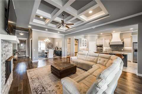 1530 Golden Jubilee RD, Centerton, AR 72719