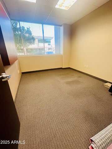8985 E BELL Road, Scottsdale, AZ 85260