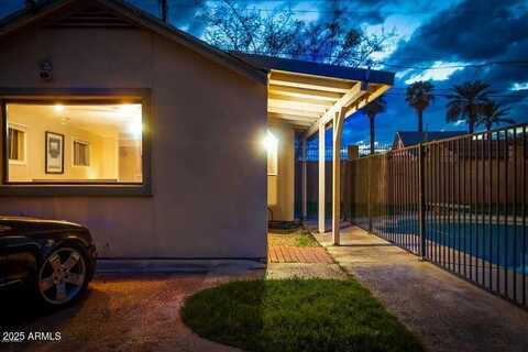 122 N 9TH Avenue, Phoenix, AZ 85007