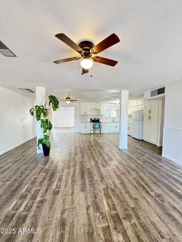 4916 W EARLL Drive, Phoenix, AZ 85031