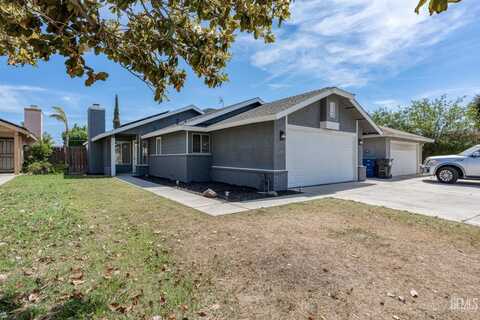1317 Canyon Court, Bakersfield, CA 93307