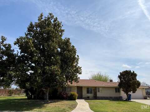 2710 Maher Way, Bakersfield, CA 93312