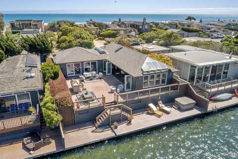 189 Seadrift Road, Stinson Beach, CA 94970