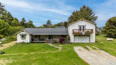 18520 Old Coast Highway, Fort Bragg, CA 95437
