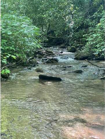 2406 Sawmill Creek Rd, Bryson City, NC 28713