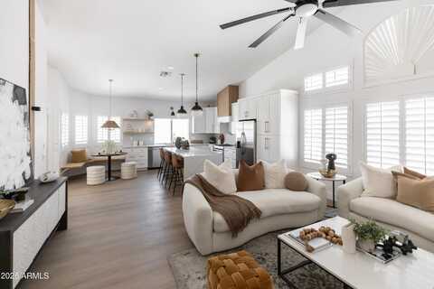 802 N LISBON Drive, Chandler, AZ 85226