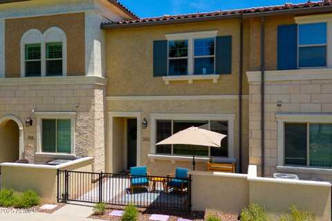 2628 S VOYAGER Drive, Gilbert, AZ 85295