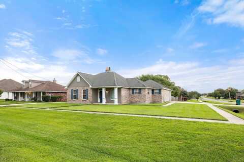 3243 Camelia St, Zachary, LA 70791