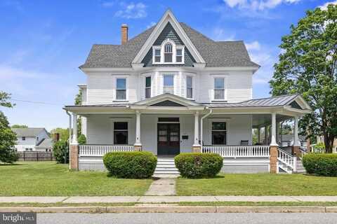 205 W HIGH STREET, CLAYTON, NJ 08312