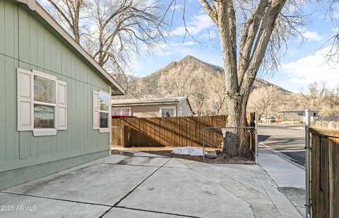 4319 N NYLA Drive, Flagstaff, AZ 86004