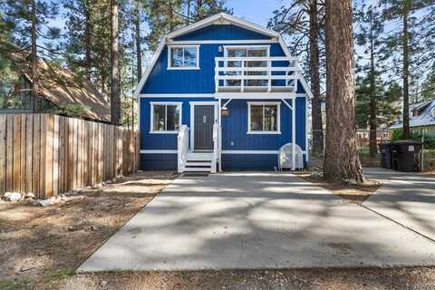 836 East Mountain View Boulevard, Big Bear City, CA 92314