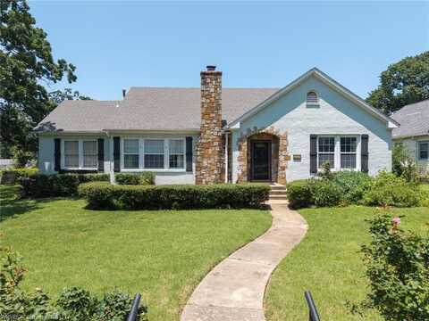 2227 S Q ST, Fort Smith, AR 72901