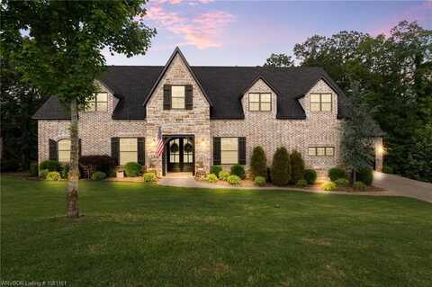 6057 W Bannister DR, Fayetteville, AR 72704