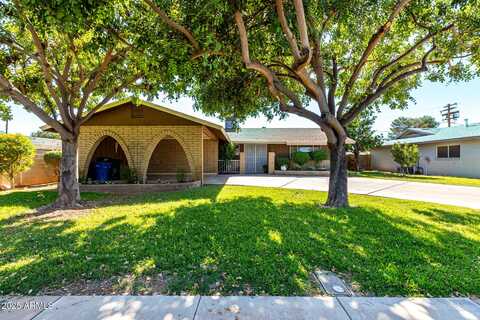 518 N CHERI LYNN Drive, Chandler, AZ 85225