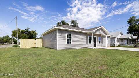 245 Central Avenue, Panama City, FL 32401