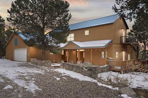 75 Peacock Lane, Tijeras, NM 87059