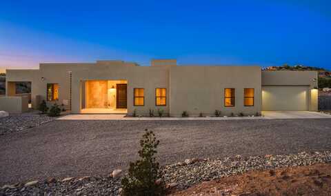 9 E Calle Flores, Placitas, NM 87043