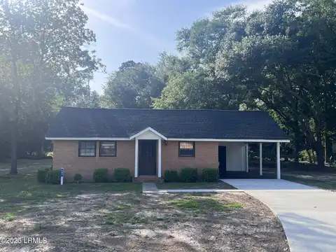 582 Parkwood Terrace, Allendale, SC 29810