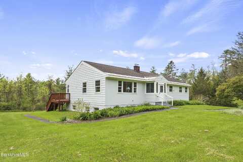 80 Plunkett St, Lenox, MA 01240